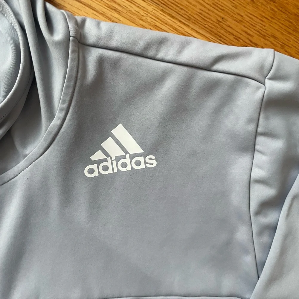 Adidas Men's hLight Gray Hooded Windbreaker